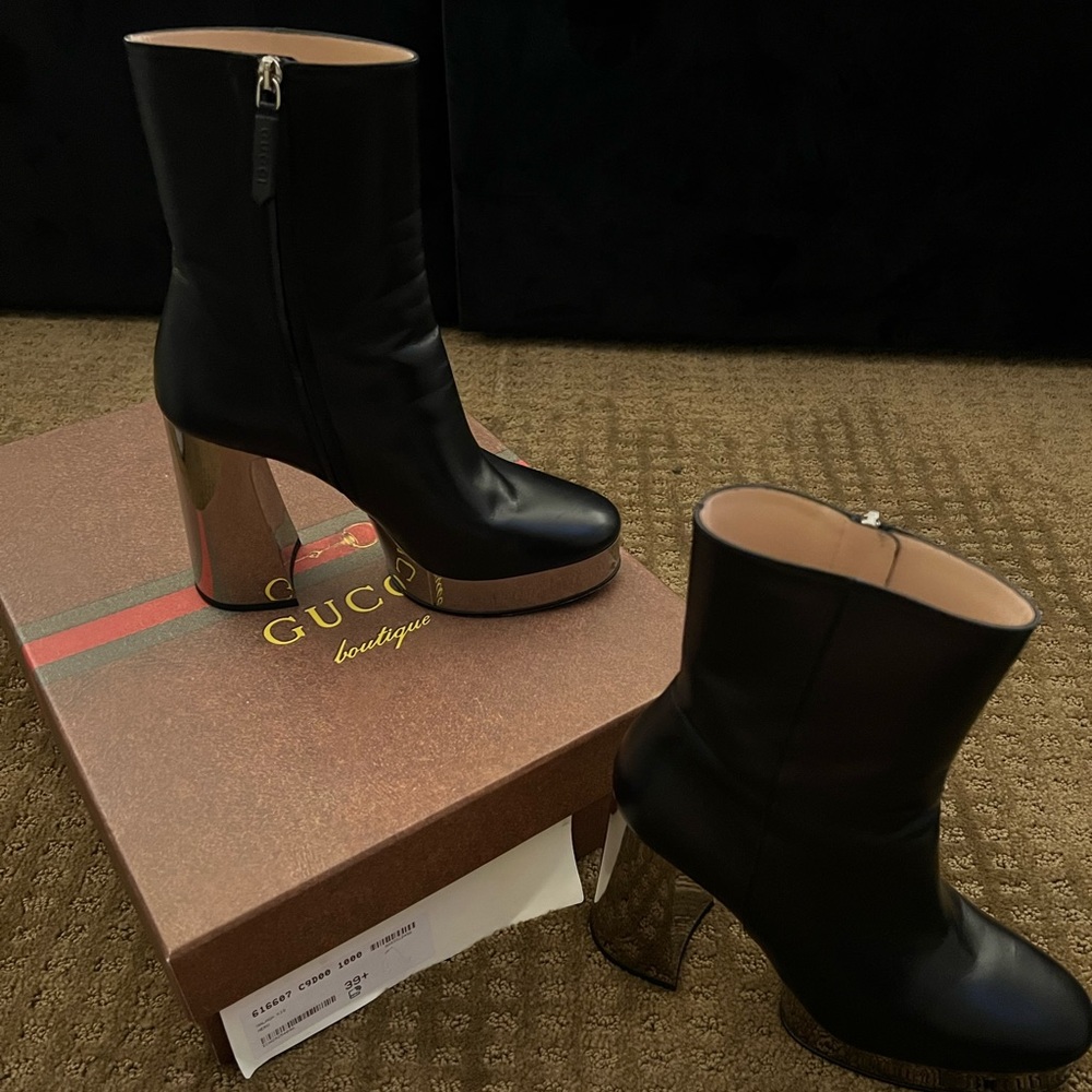 Gucci Malaga Kid -  Leather  Chrome Platform Ankle Boots